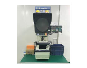 Measuring Projector